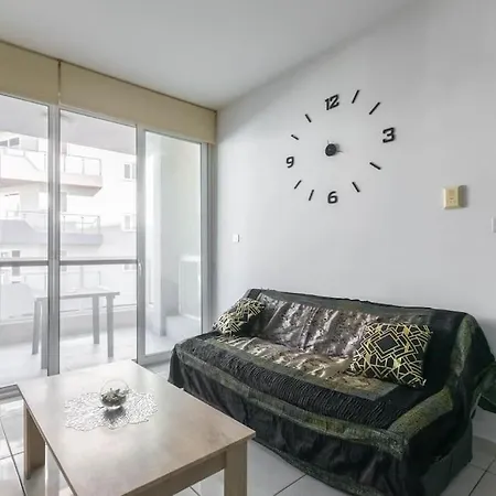 Cozy Apartment, Close To The Sea C4