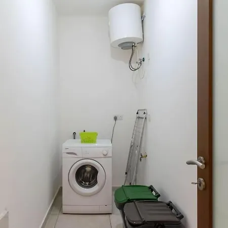 Cozy Apartment, Close To The Sea C4 Сент-Полс-Бей