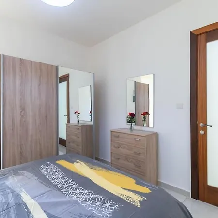 Cozy Apartment, Close To The Sea C4 St. Paul's Bay