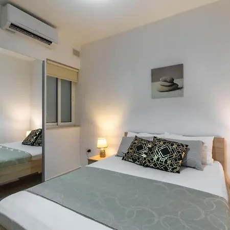 شقة Cozy Apartment, Close To The Sea C4