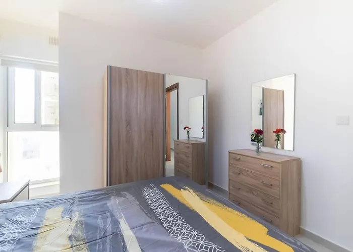 Cozy Apartment, Close To The Sea C4 St. Paul's Bay