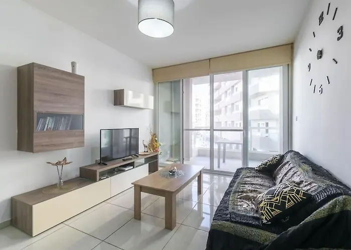 Cozy Apartment, Close To The Sea C4 *