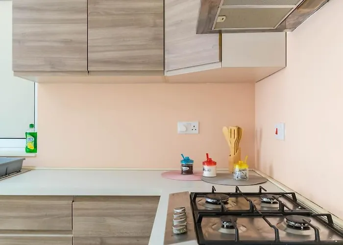 Cozy Apartment, Close To The Sea C4 *