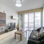Cozy Apartment, Close To The Sea C4 *